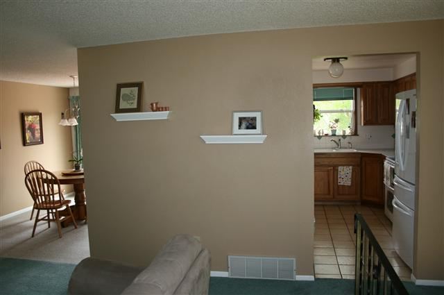 3217 S Sommer - Photo 6