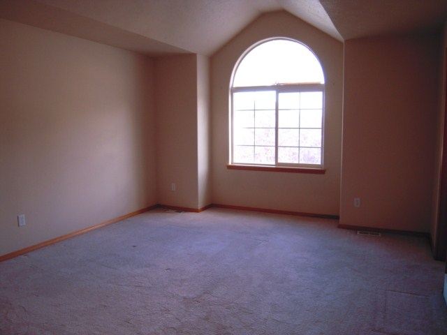 708 S Wilbur Ct - Photo 3