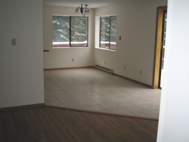 6661 Deer Valley Rd - Photo 6