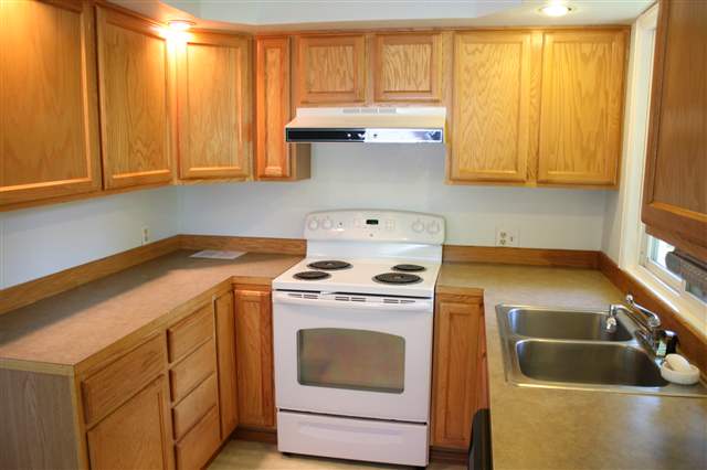 6806 N MONROE - Photo 4