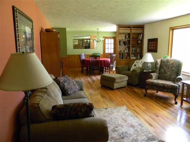 12508 E 20th Ave - Photo 2