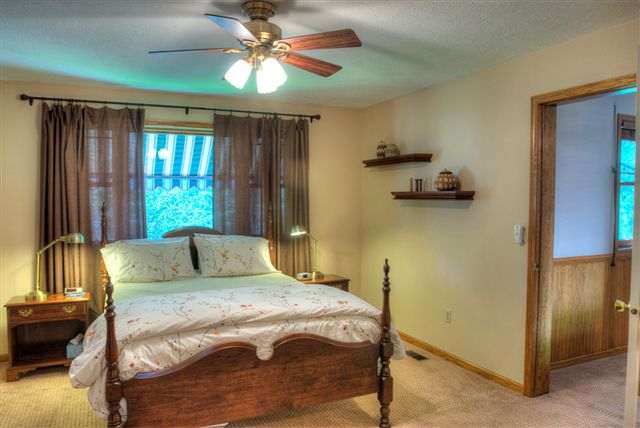 7908 N Aubrey L White Pkwy - Photo 4