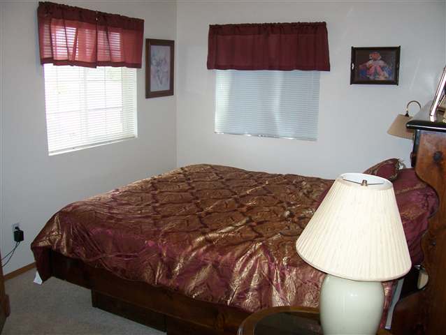 1381 Lenora Drive - Photo 6