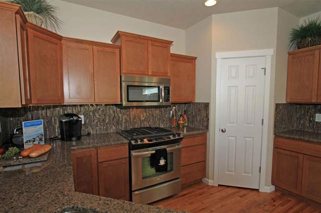 24999 E Bergamot Ct - Photo 5