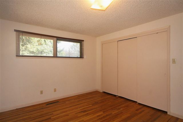 5429 S Perry St - Photo 5