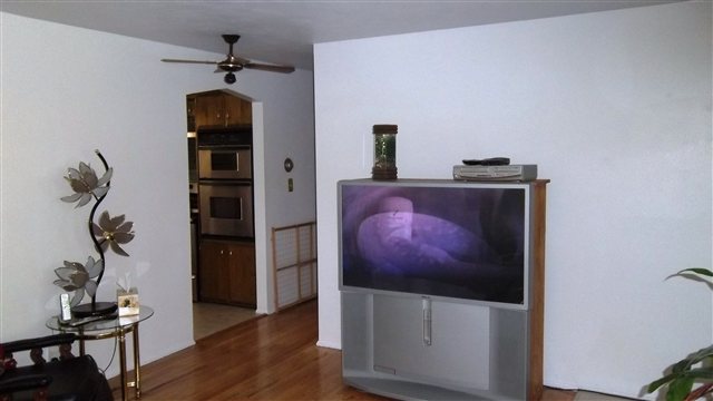 1634 E COLUMBIA - Photo 4