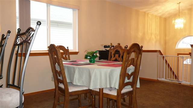 611 W Persimmon Ln - Photo 3