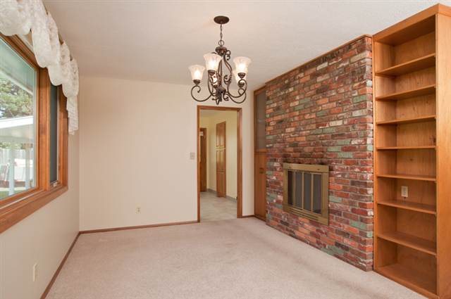 8609 N Weipert Dr - Photo 3