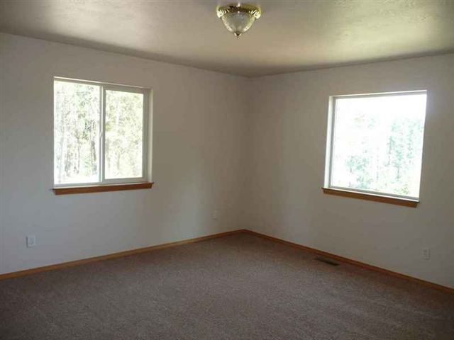 52129 Woods Ln E - Photo 6