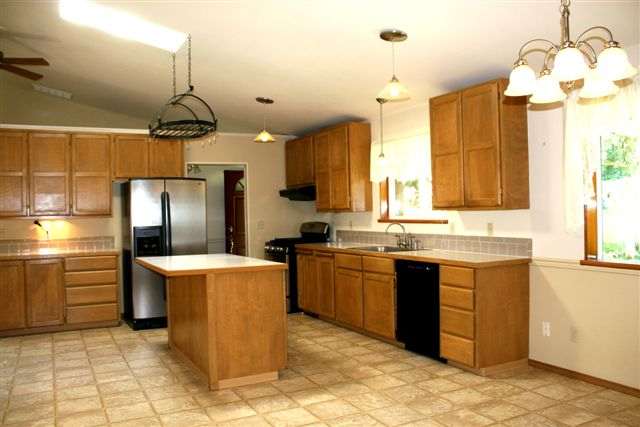 923 N Progress Rd - Photo 3