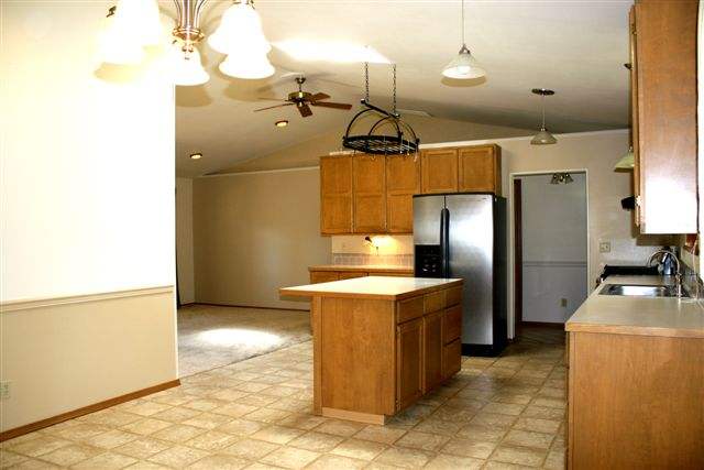 923 N Progress Rd - Photo 4