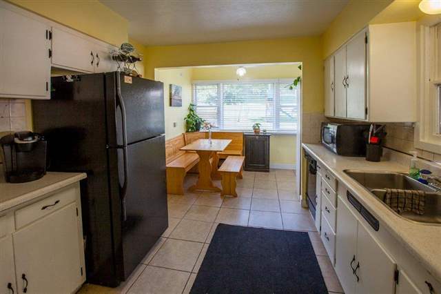 4123 E Frederick - Photo 4