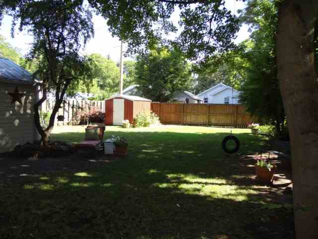 818 E 31st - Photo 7