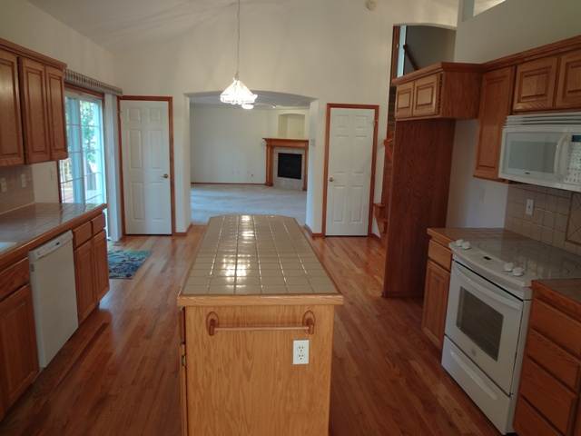 13013 W Sunnyvale Dr - Photo 4