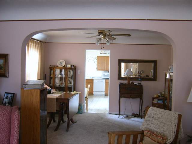 2725 N Ash St - Photo 3