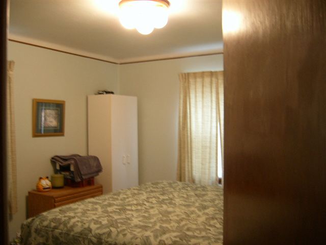 2725 N Ash St - Photo 5