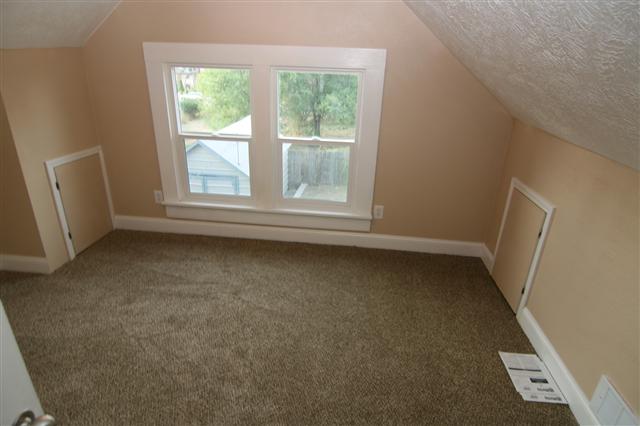 909 E PRINCETON Ave - Photo 8