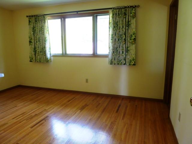 3010 W Weile - Photo 6