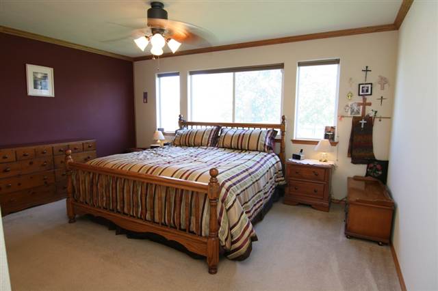 1014 N Country Club Dr - Photo 6