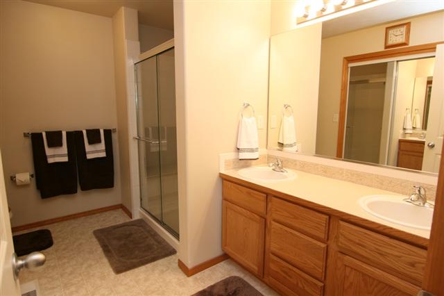 1014 N Country Club Dr - Photo 7