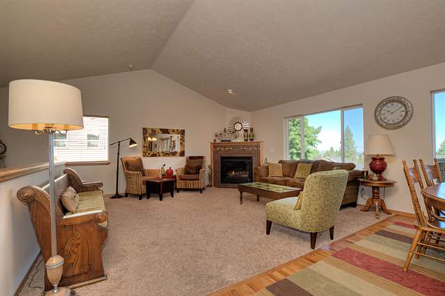 4205 E 15th - Photo 1