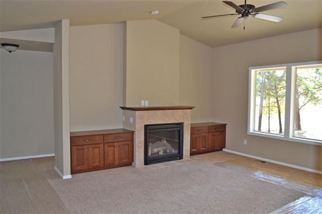 2622 E 33rd Ave - Photo 7