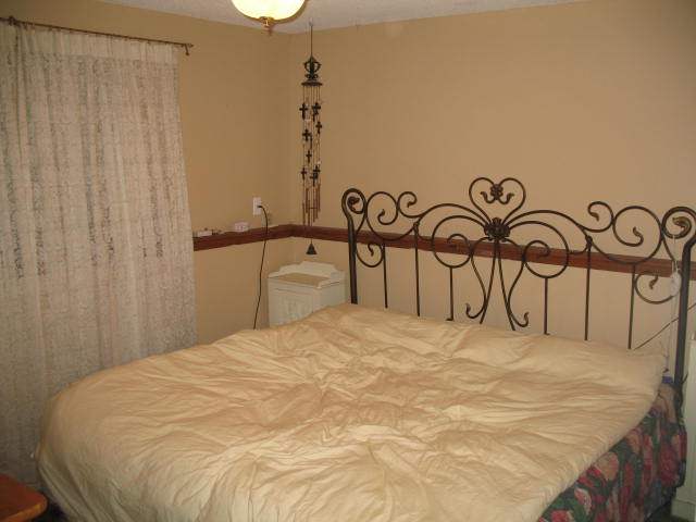 4907 N Isenhart - Photo 3