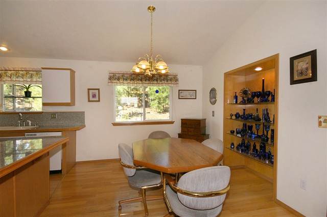19521 E Crestwood - Photo 4