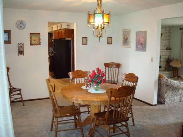 129 E Astor Dr - Photo 4
