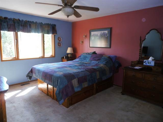 1522 E Center Rd - Photo 5