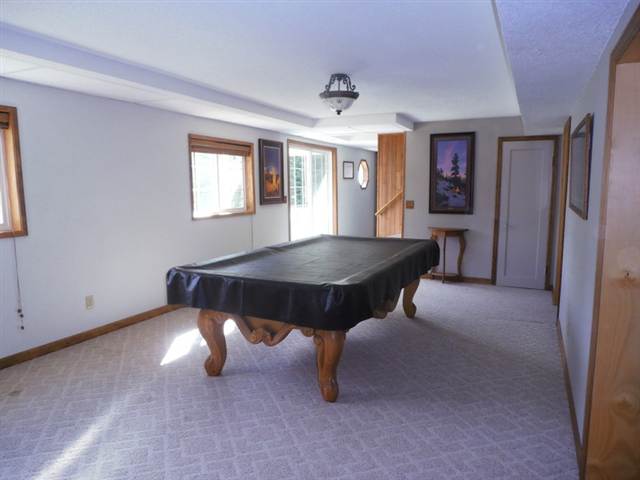 1522 E Center Rd - Photo 6