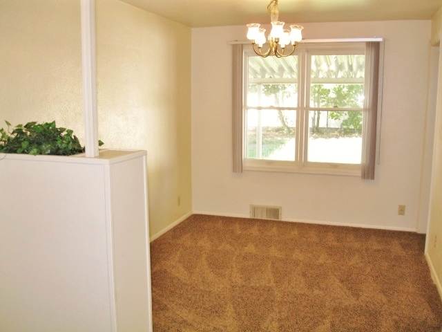 4608 N King Ct - Photo 3