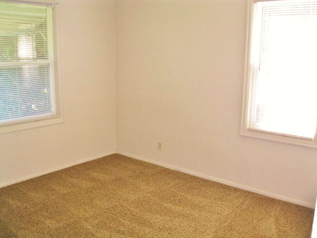 4608 N King Ct - Photo 5