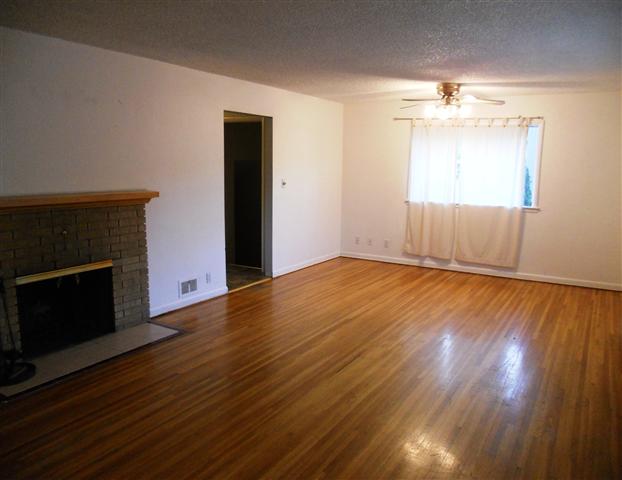 1718 E Empire Ave - Photo 3