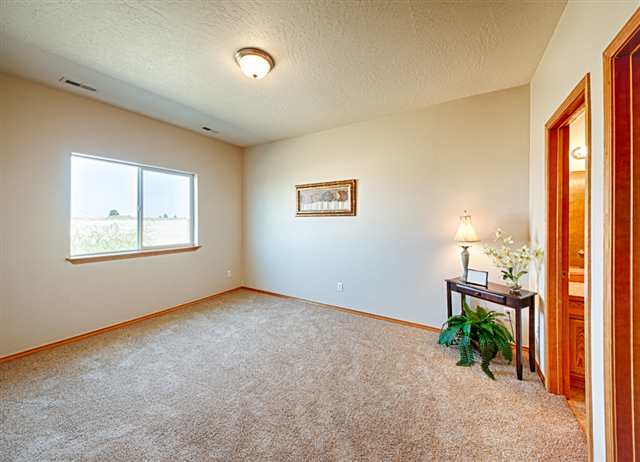 315 E Beverly Ave - Photo 6