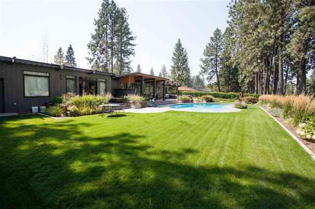 1207 E 54th - Photo 9