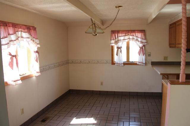 22507 E Rowan Ave - Photo 3