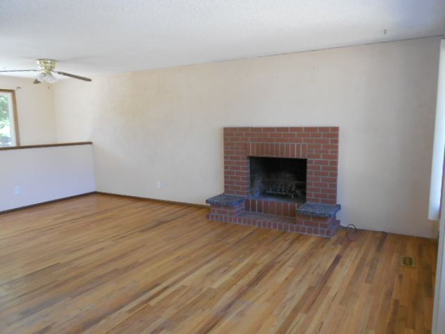 11904 E Frederick Ave - Photo 3