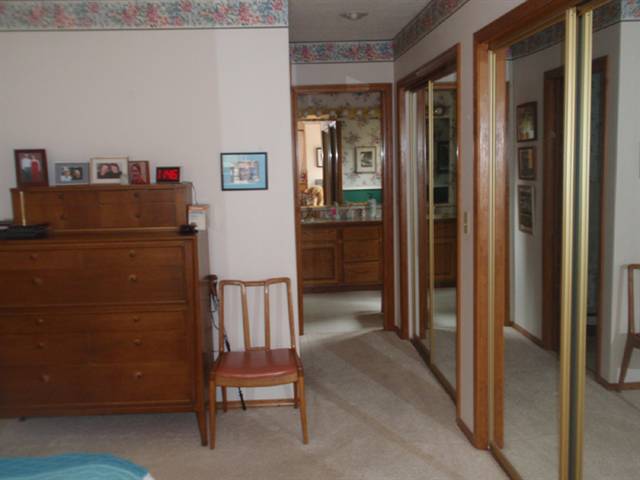3221 S Quincy - Photo 6