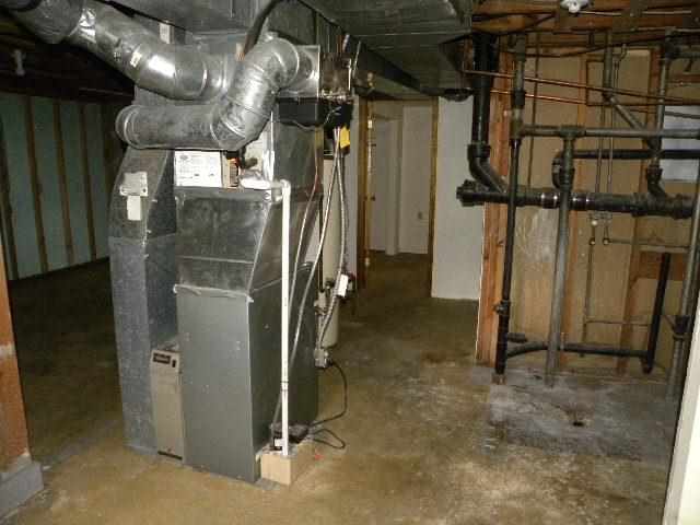 6117 N Ash - Photo 11