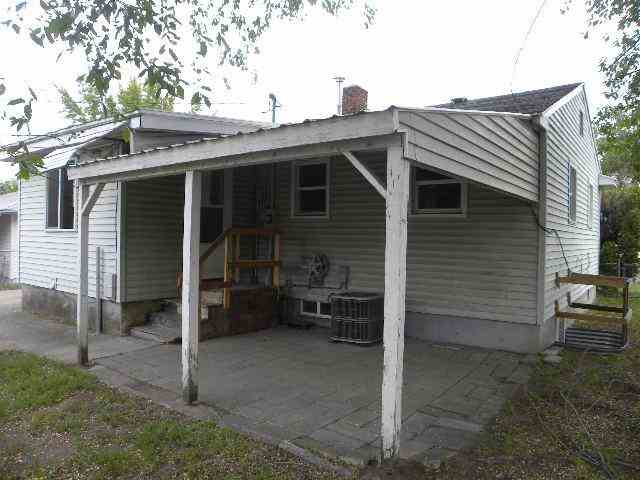 6117 N Ash - Photo 4