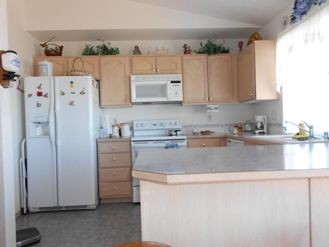 1105 N Wilcox St - Photo 3