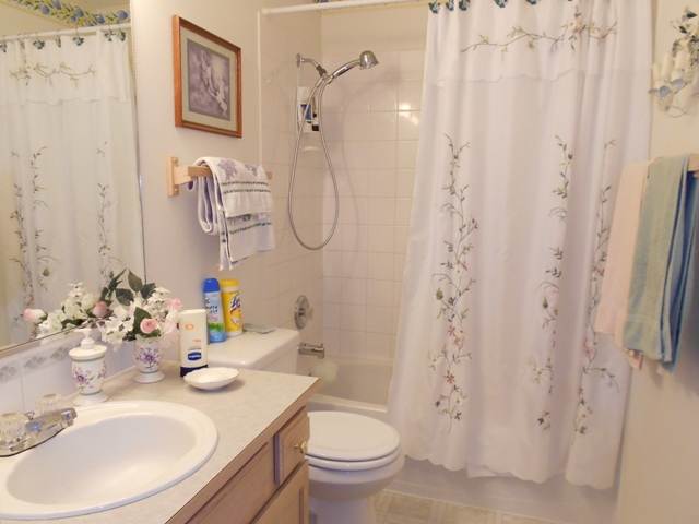 1105 N Wilcox St - Photo 5