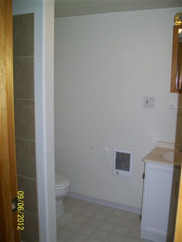 5809 N Hemlock - Photo 8