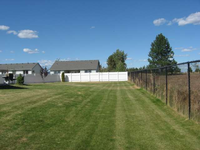 320 N Helstrom - Photo 7