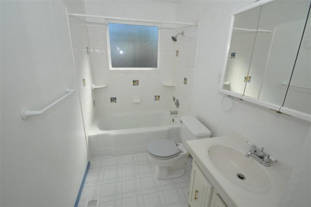 12624 E Broadway Ave - Photo 4