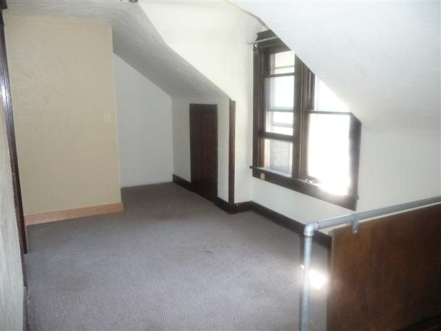923 2nd St - Photo 9