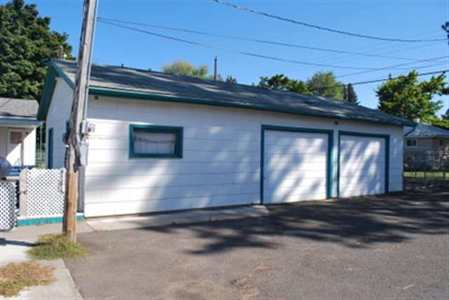 6408 E 7TH Ave - Photo 7