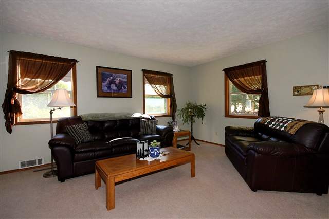 5311 S Conklin Rd - Photo 4