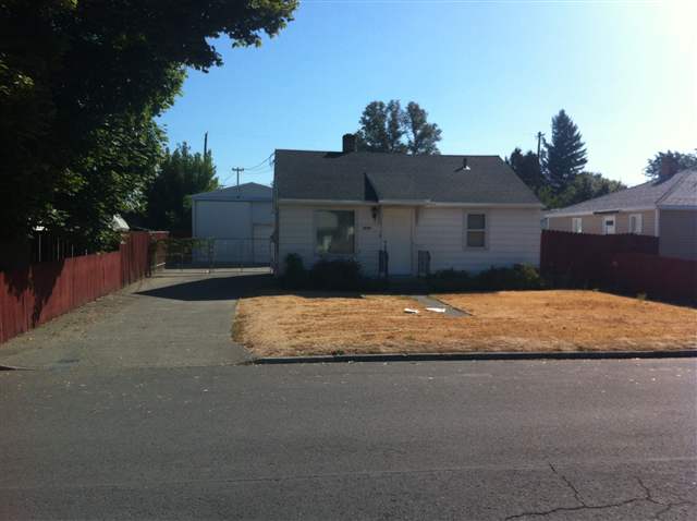 2622 N MAGNOLIA - Photo 3